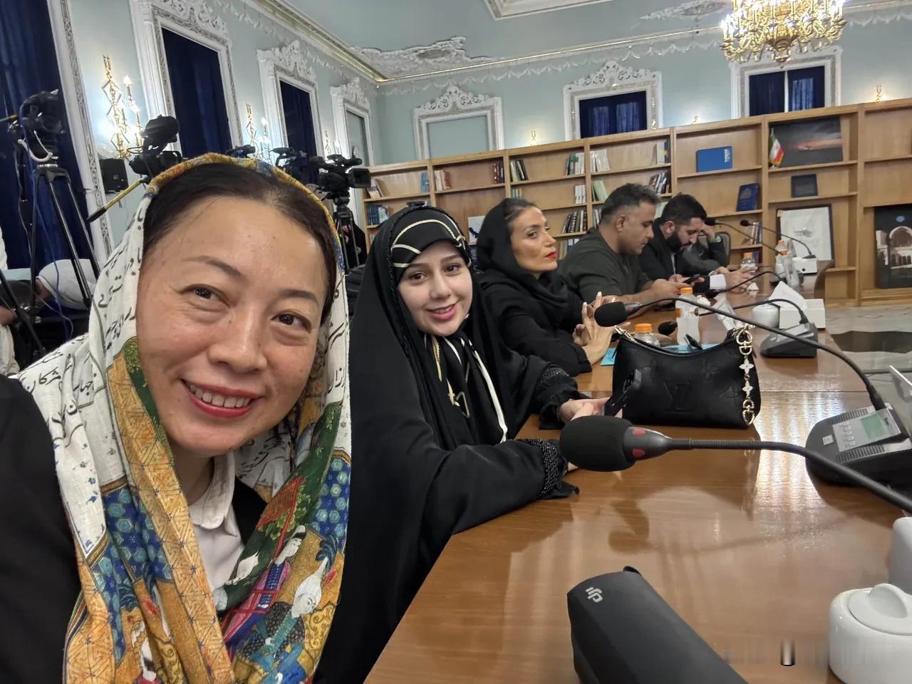 凤凰的良知——李睿

凤凰卫视驻德黑兰记者李睿在7月19日的德黑兰日志中提到：