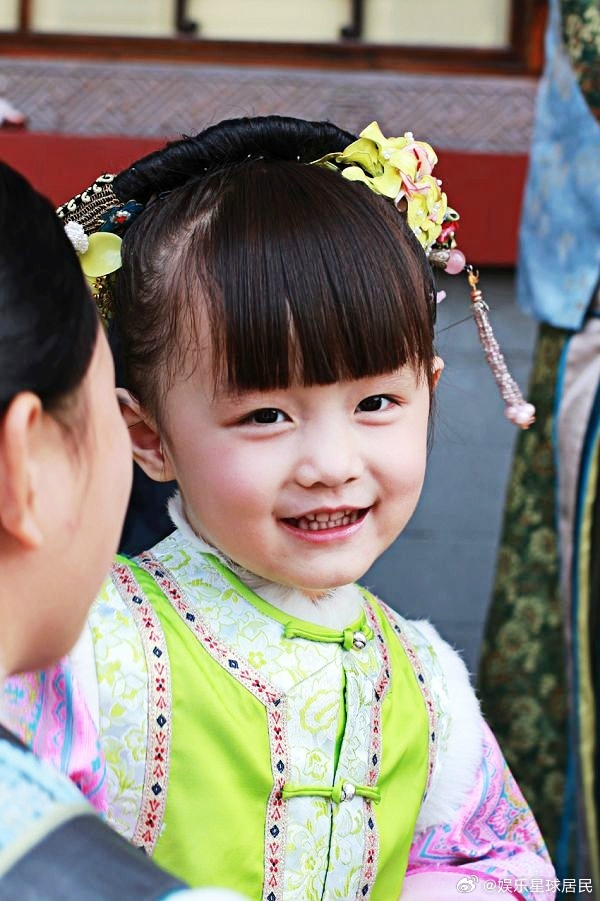 26届明星艺考生路透 真的恍惚了！温宜公主都来艺考，26 届明星艺考生路透全是回