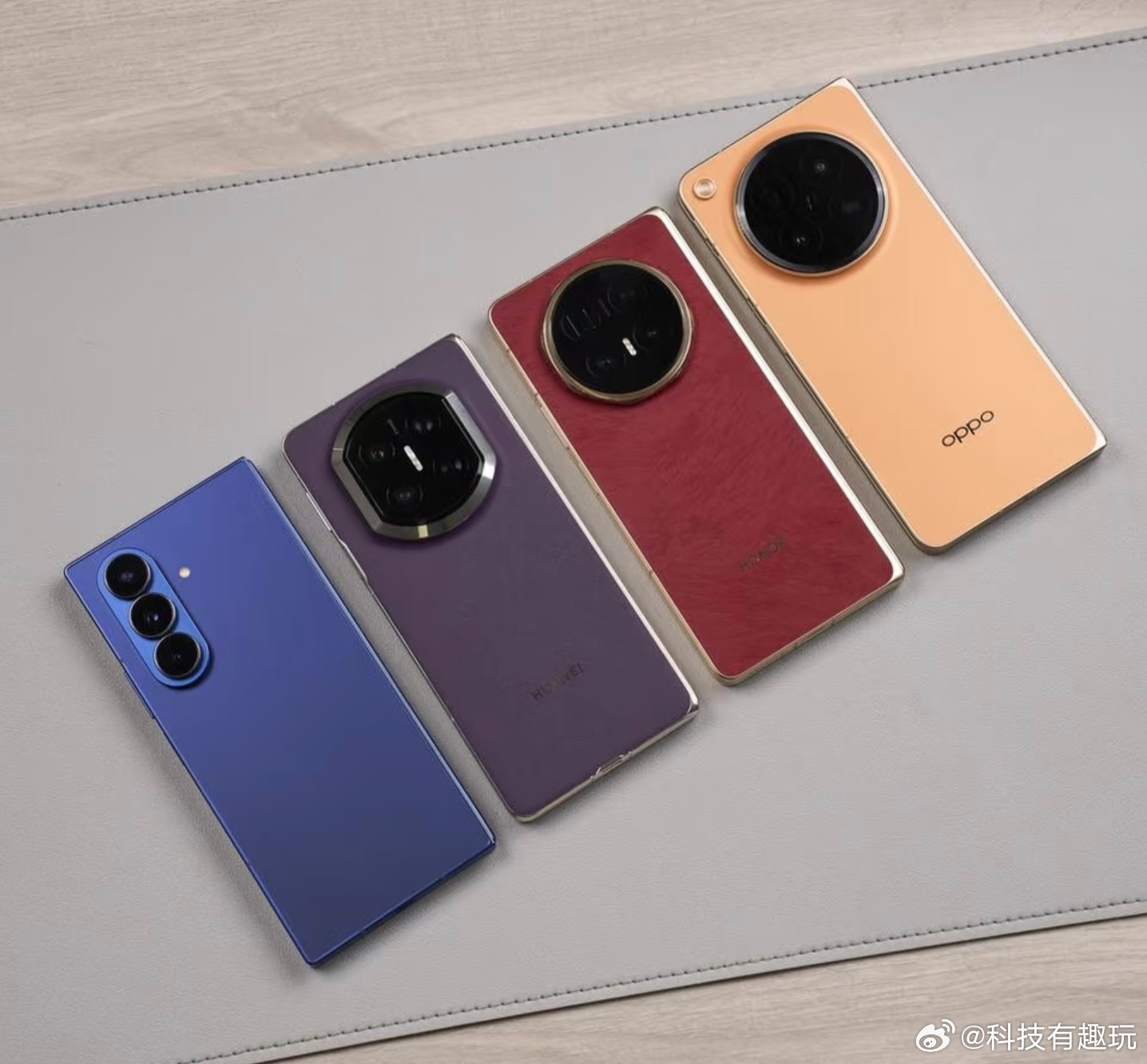 哪些人可以闭眼入折叠屏商务党、多任务办公、爱看大屏影音、喜欢尝鲜质感的人，可以直