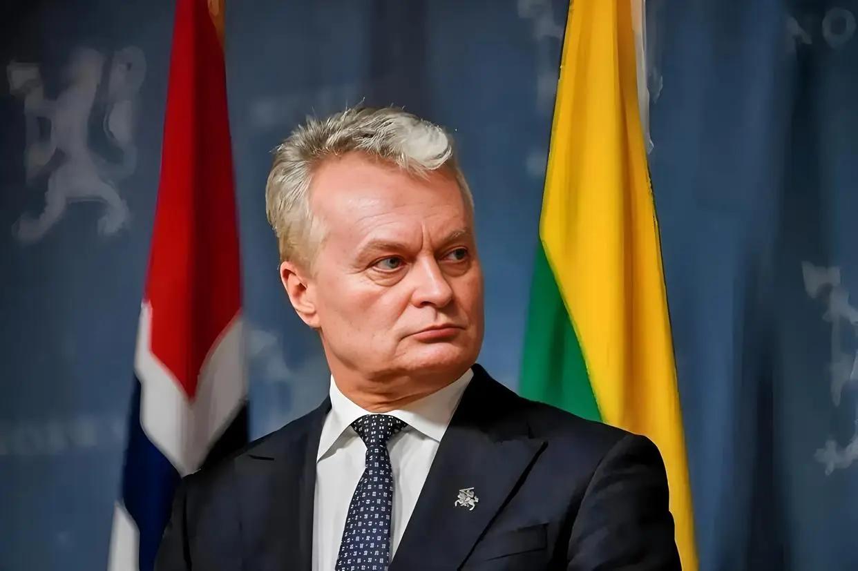 立陶宛在对华关系上，是不是真的后悔认错了？

后悔是真的，立陶宛想通过充当美国的