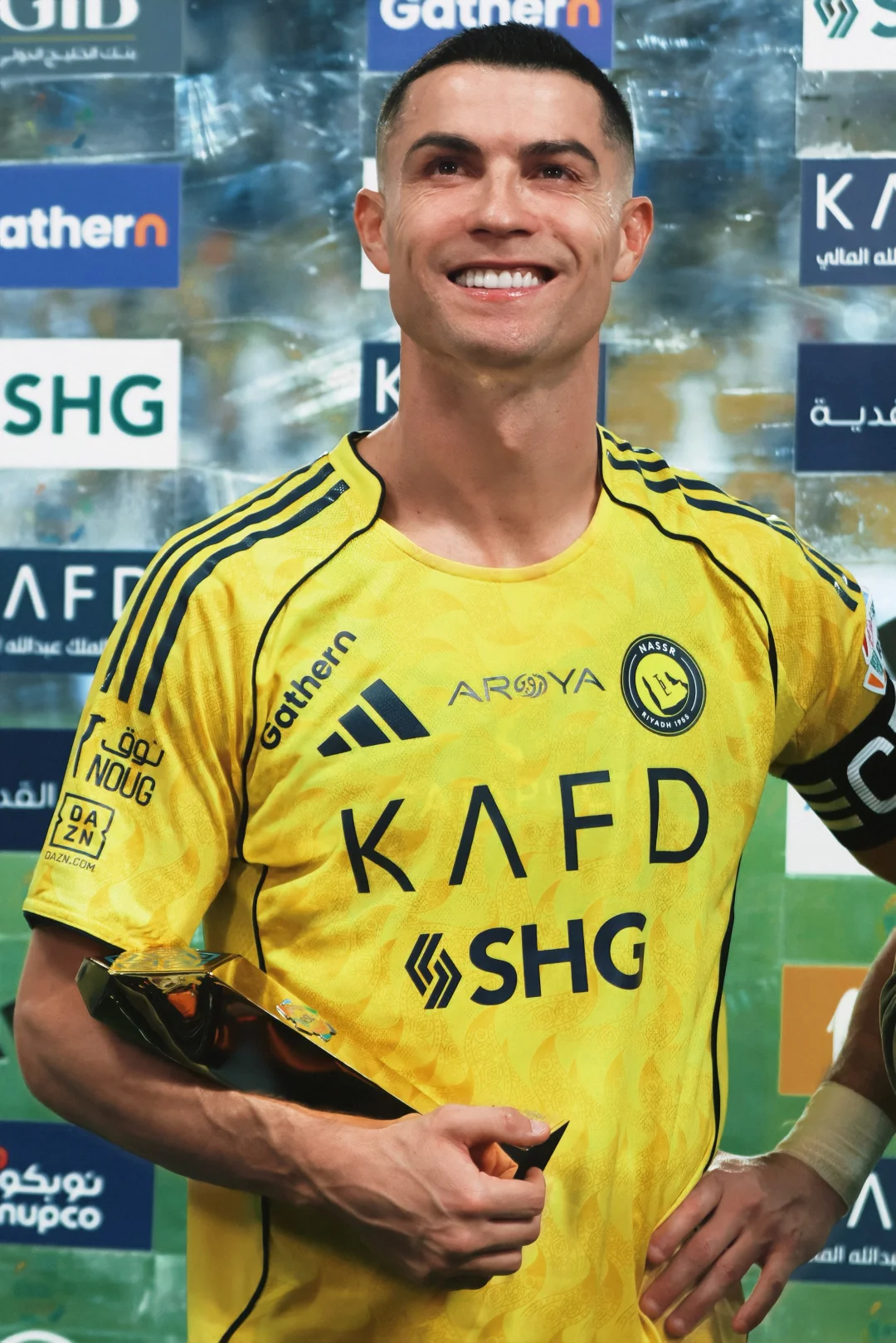 C罗的眼里有星辰✨