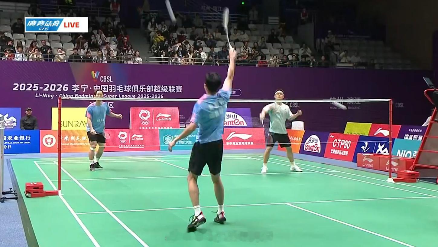 陈雨菲羽超开门红陈雨菲2比0汤思睿 瑞昌碧源 1-1 浙江竞体 女双 谭宁/陈芳