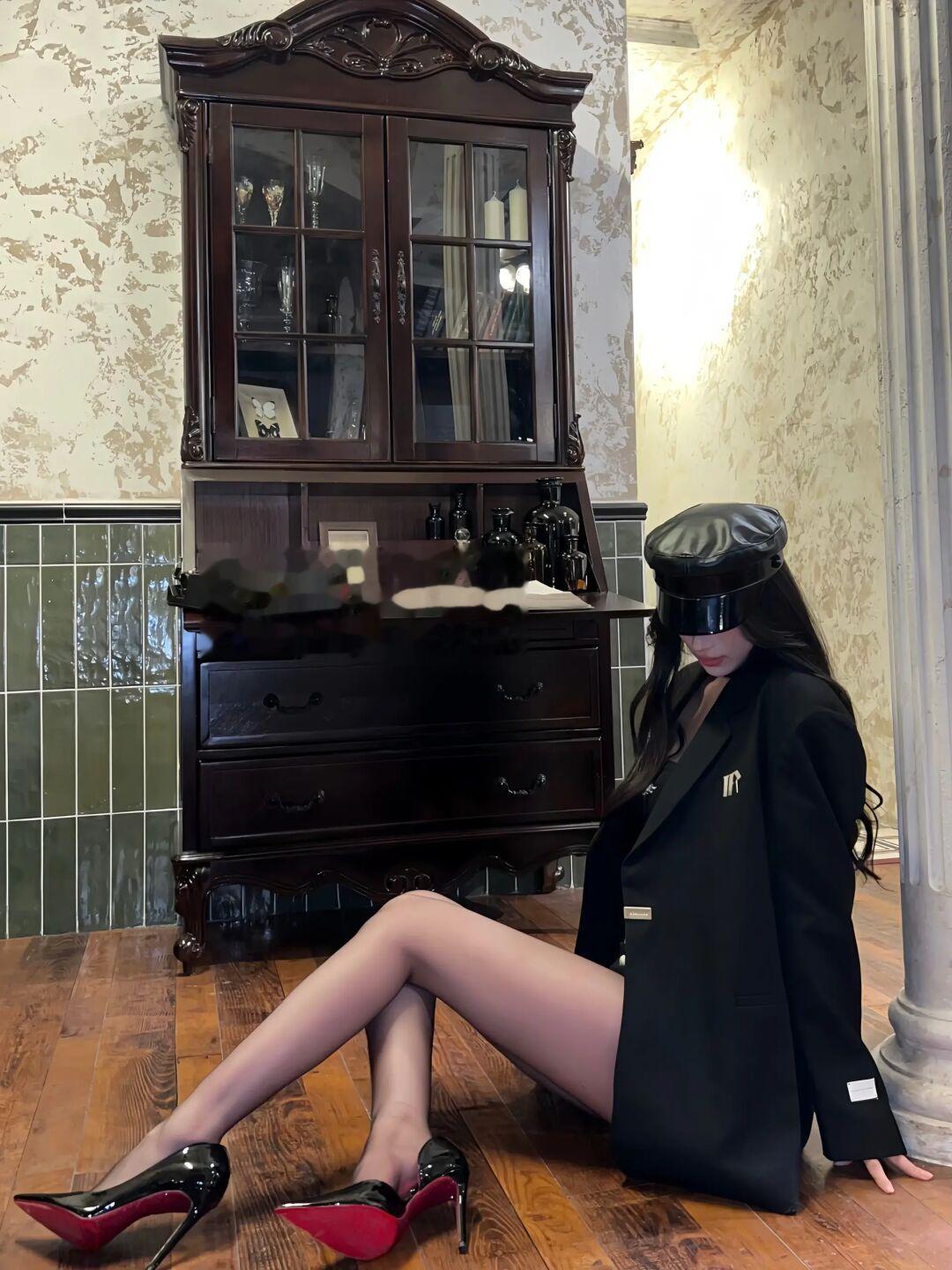 姐姐先掌握主动权