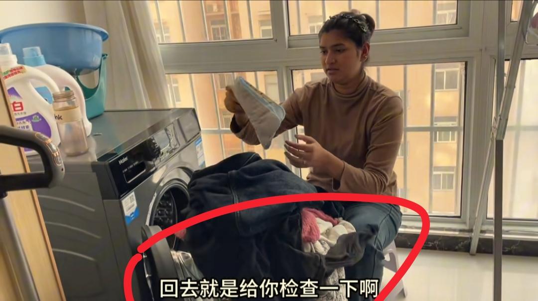 我预料到了，小王会带佳音去做检查
也预料到了晴晴，是时候打预防针了
但是万万没想