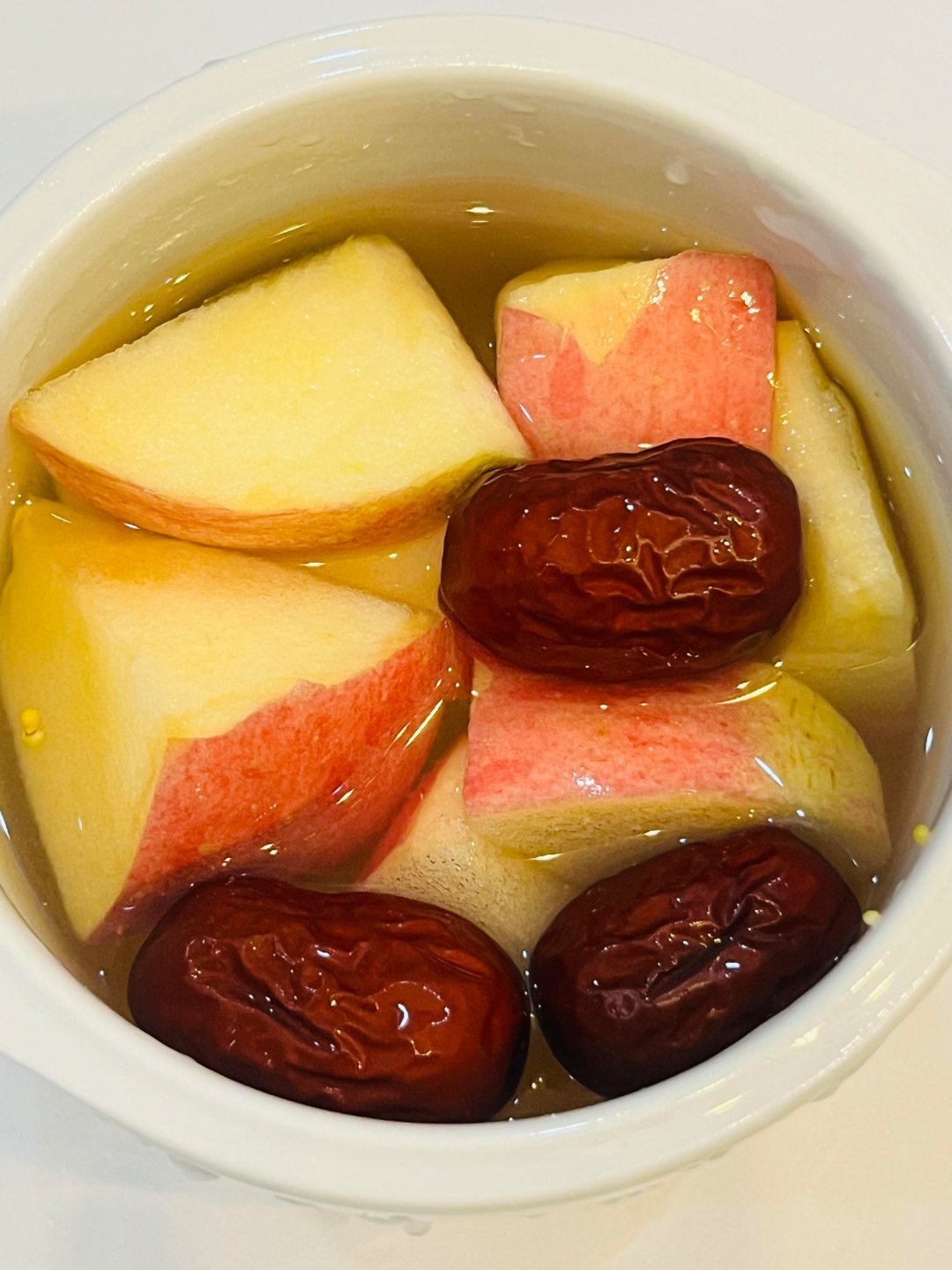 养生血脉一旦觉醒 ！ ！一旦到了一定的年纪，便越发钟情这些原味的食物！！煮了苹果