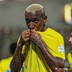 C罗和利雅得 据艾内兹🔴沙特一家俱乐部想签下塔利斯卡！ 