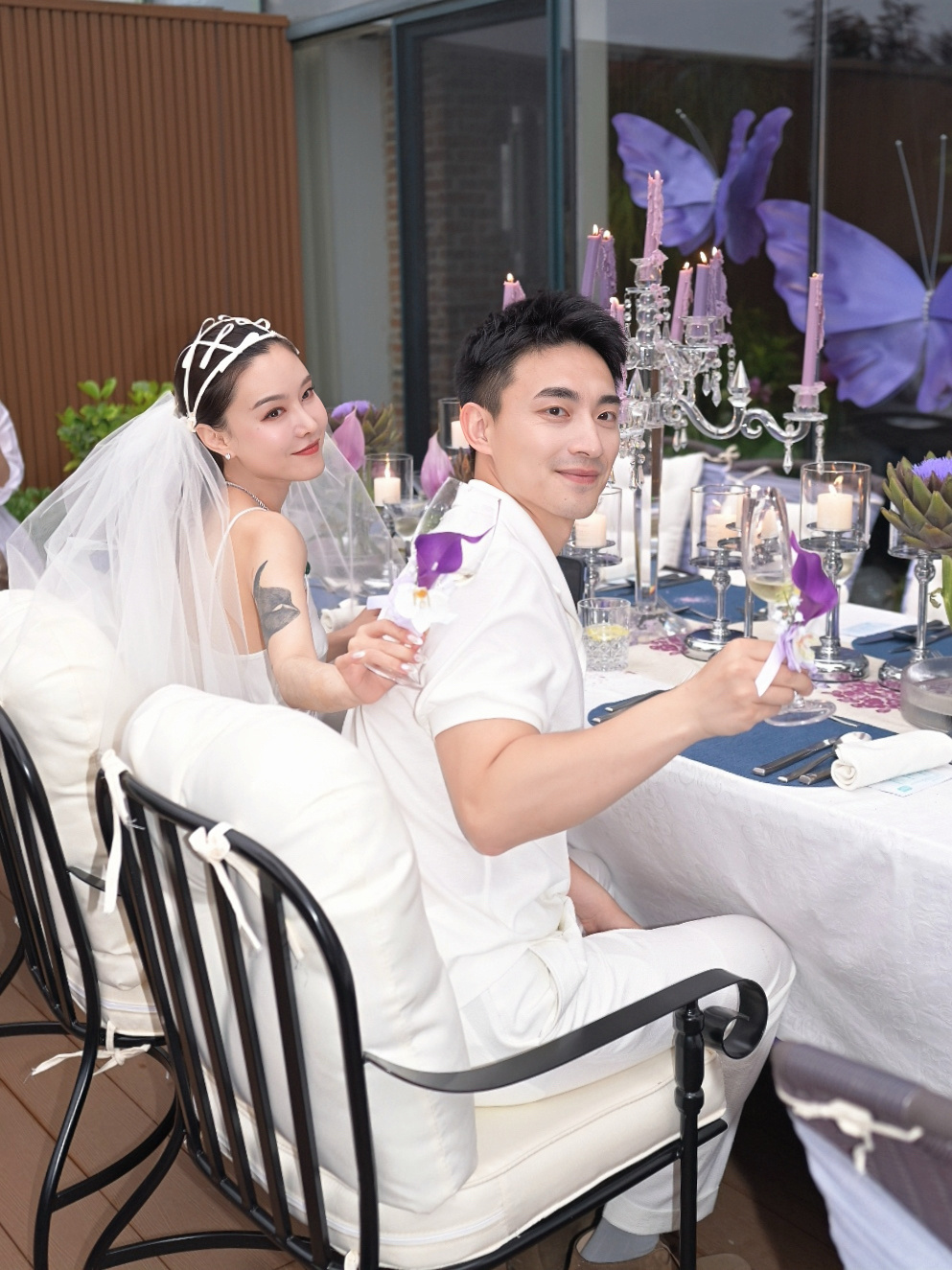 🌙只有幸福的当下，和灿烂的未来✨请祝福我们吧👰🤵（结婚的照片真的太多了，先