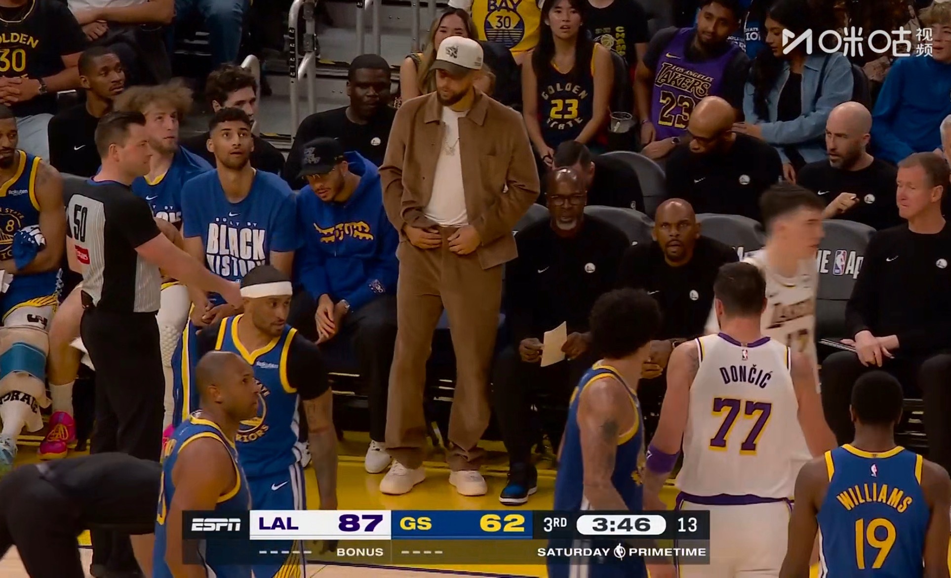 库里不打的湖勇大战确实无聊 