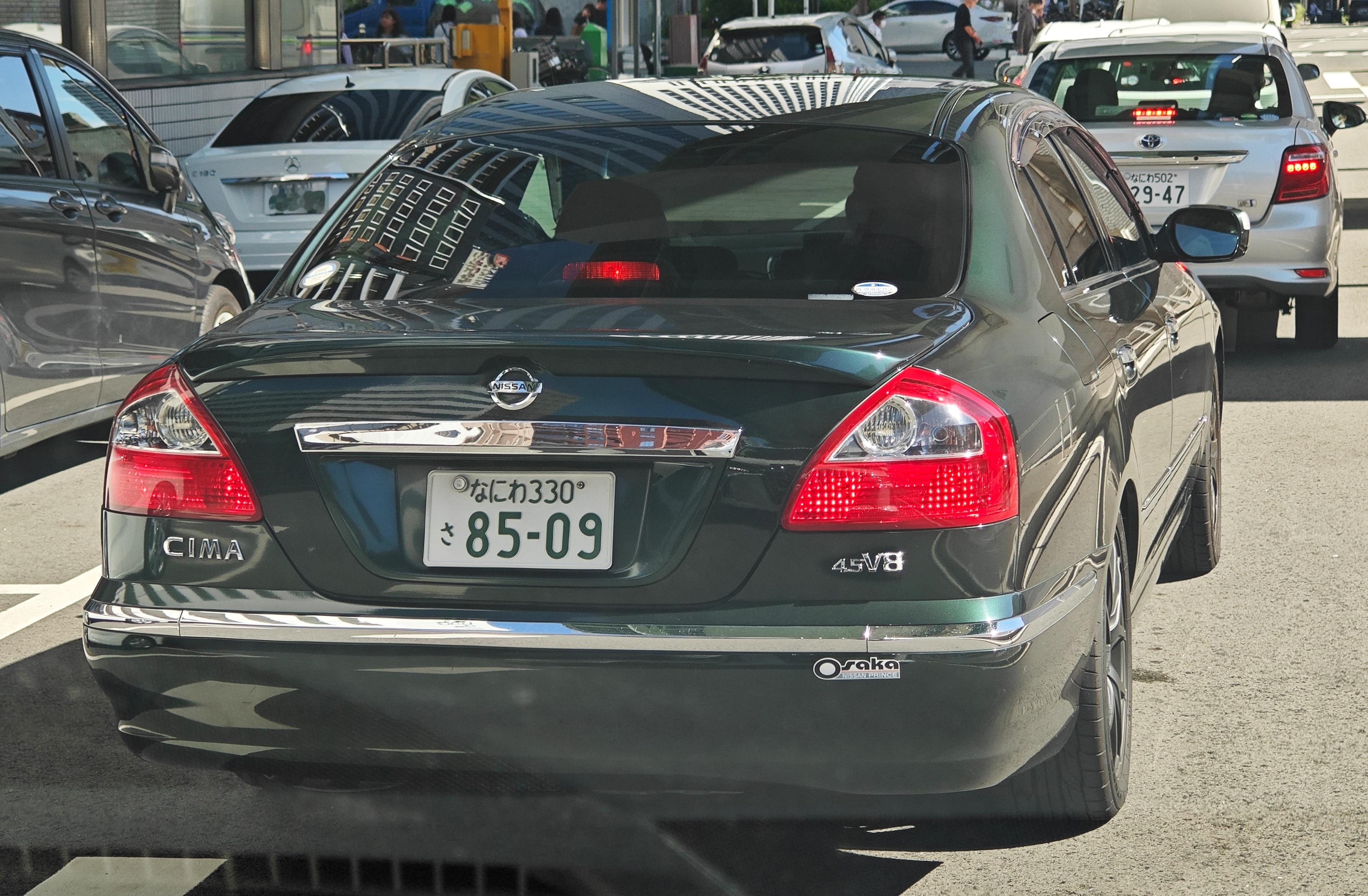 #型车街拍# 偶遇日产Cima，4.5升大V8那种，不是后来东风日产假西玛（Ma