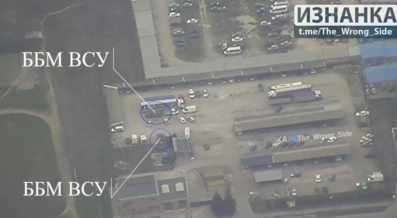 扎波罗热地区有两辆乌克兰武装部队装甲运兵车被摧毁。
与阿尔季兹事件中火车车厢的情