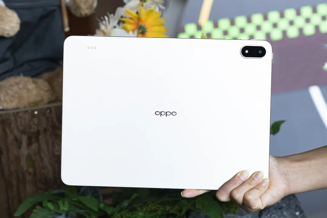 OPPO Pad 5 Pro「晨曦金」