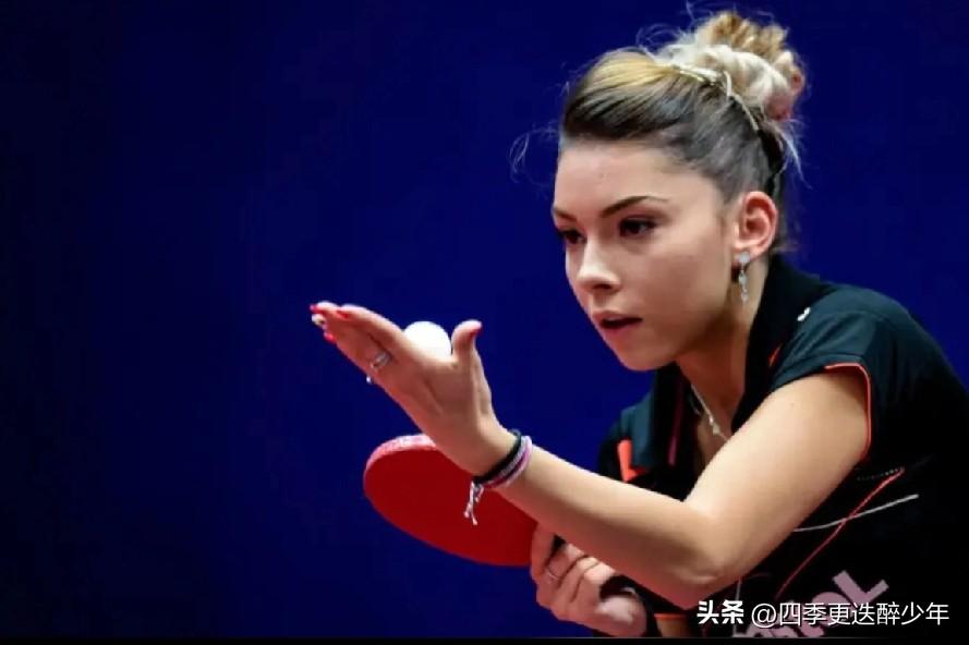 重庆冠军赛女单1/16决赛：
  斯左克斯VS张安。
  第一局斯佐科斯3：1领