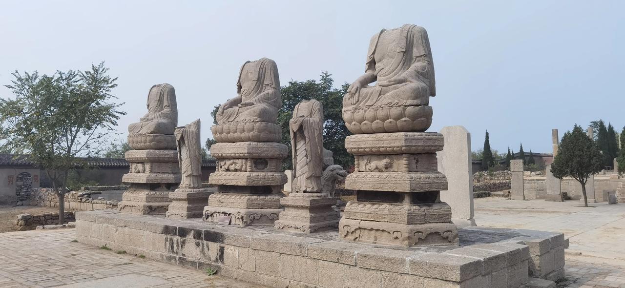 穿越时空的对话，无言诉说，心灵的碰撞。