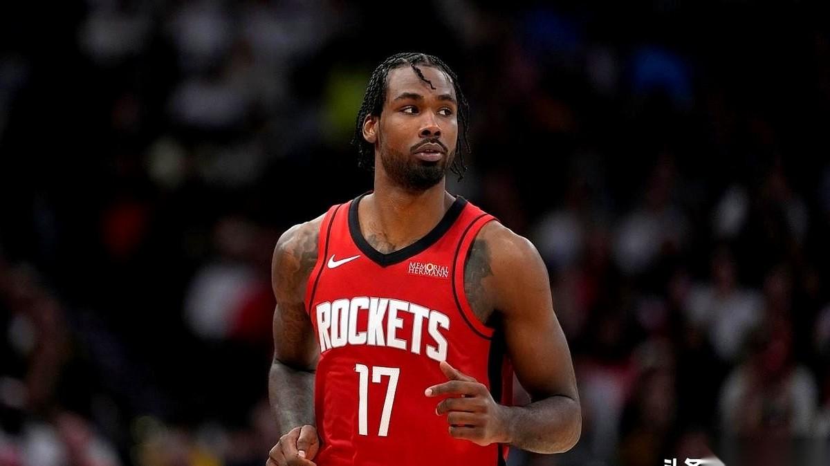 聊聊火箭队的伊森，就那场132-136输给森林狼的比赛。
主教练乌度卡给了他足足