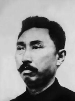 1950年，湖南省委给毛主席发报：“请求批准枪决陈渠珍，以绝后患！”贺龙知道后，