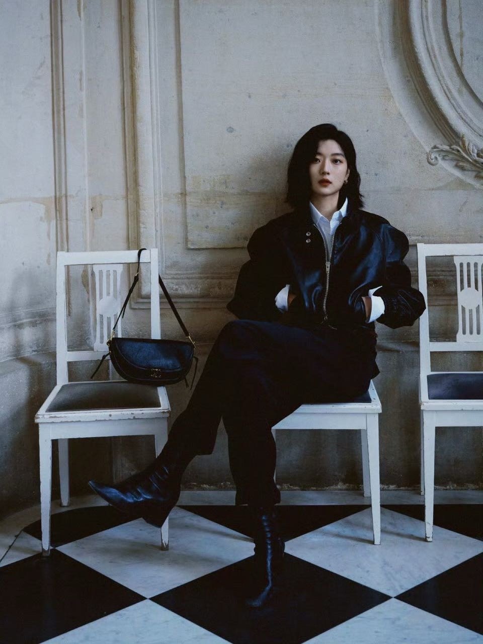 孙千御姐身萝莉心 孙千穿皮衣帅到炸裂，却在直播里跟粉丝撒娇，是谁被这反差感给拿捏