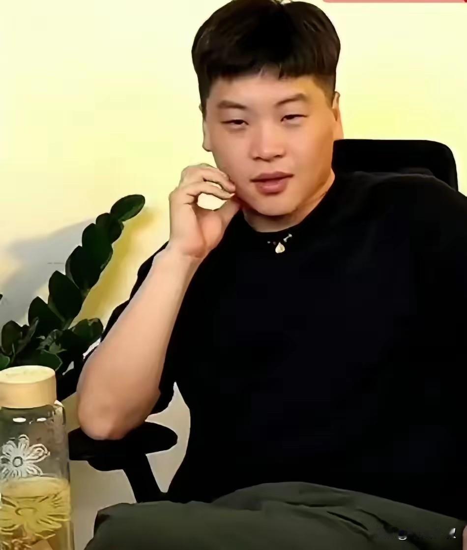 郝帅太狂了！他说:科顿虽然差点赢了王楚钦，但没多大前途，天花板就是西蒙！

因为
