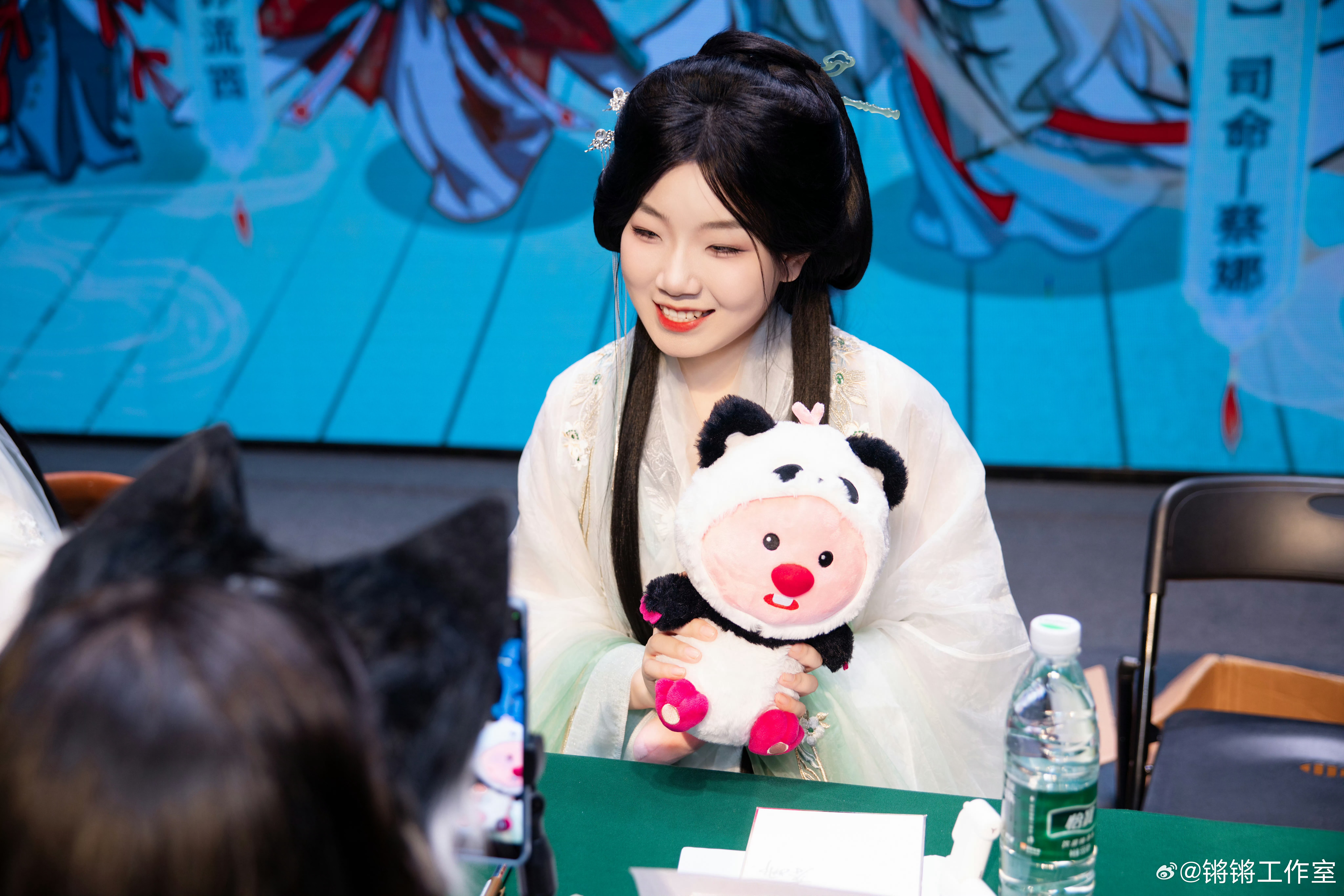 #配音演员蔡娜[超话]#好大气！！ ​​​