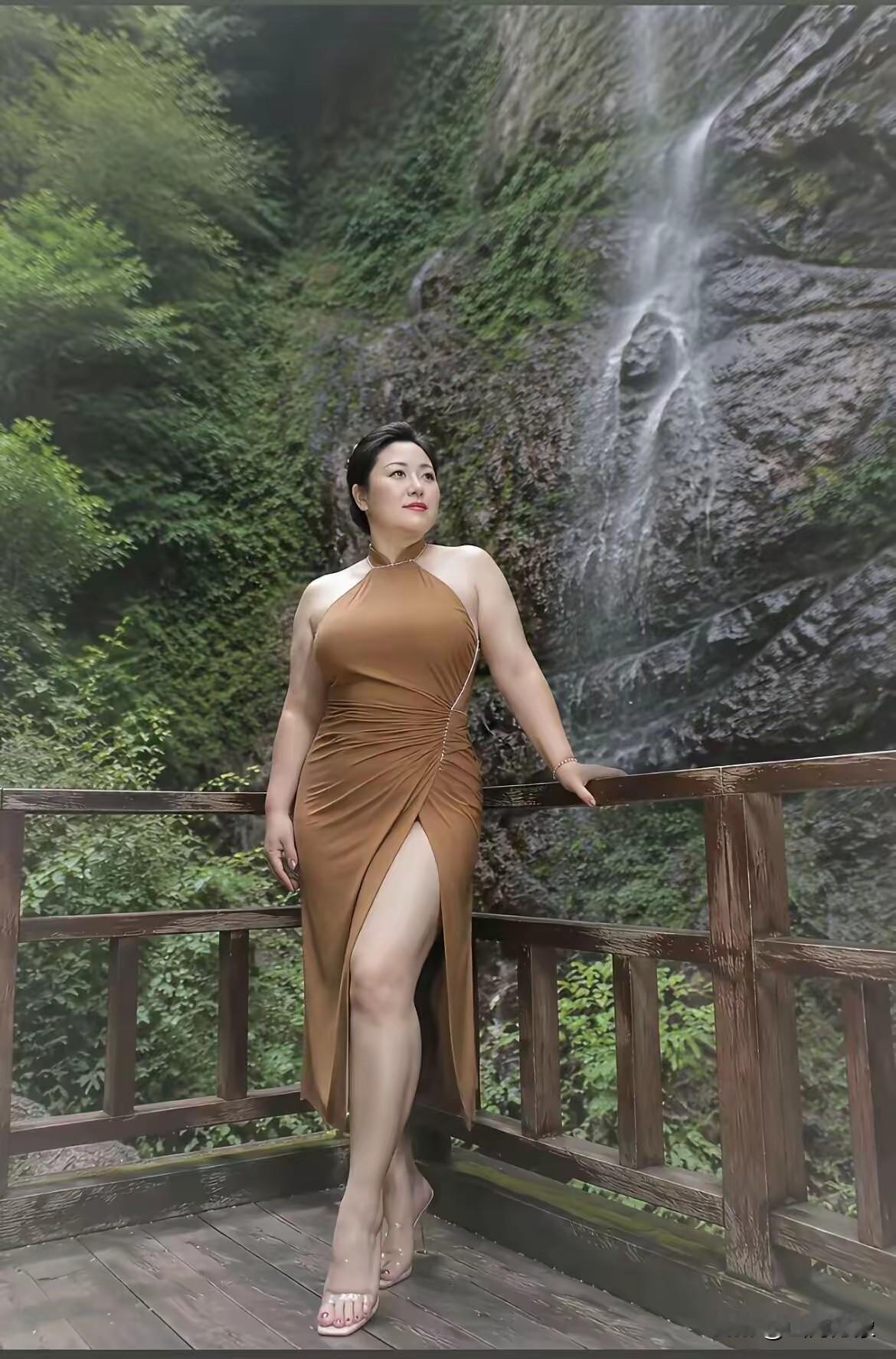 寒来暑往，秋收冬藏