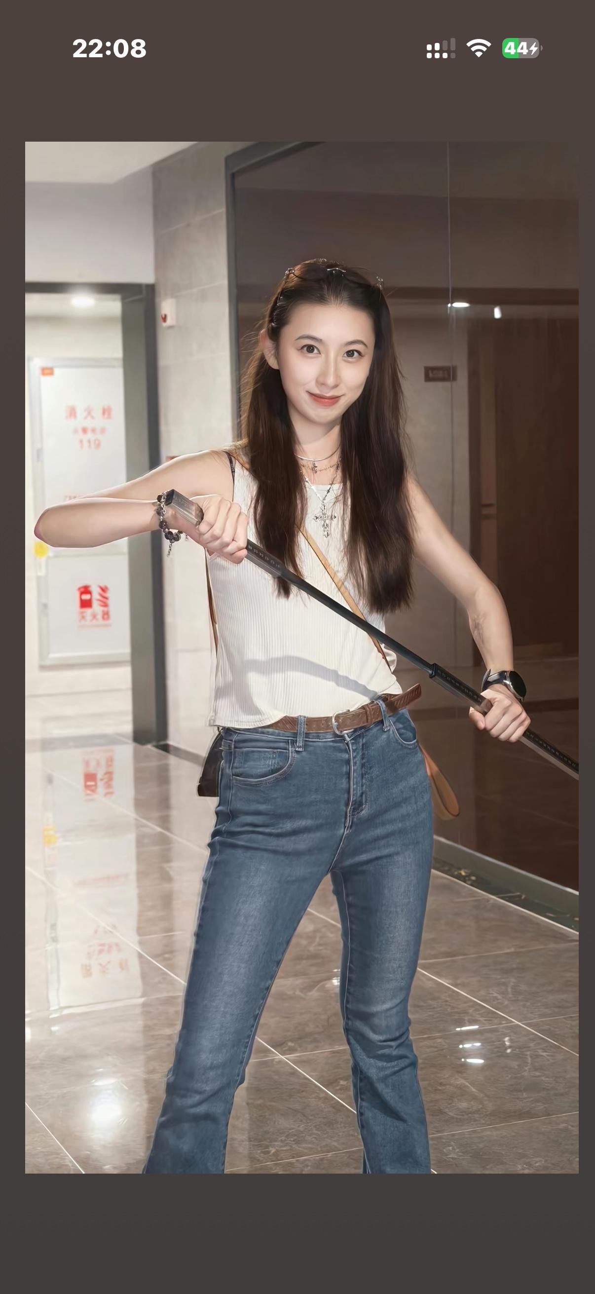 从小就有武侠梦的漂亮小姐姐！
