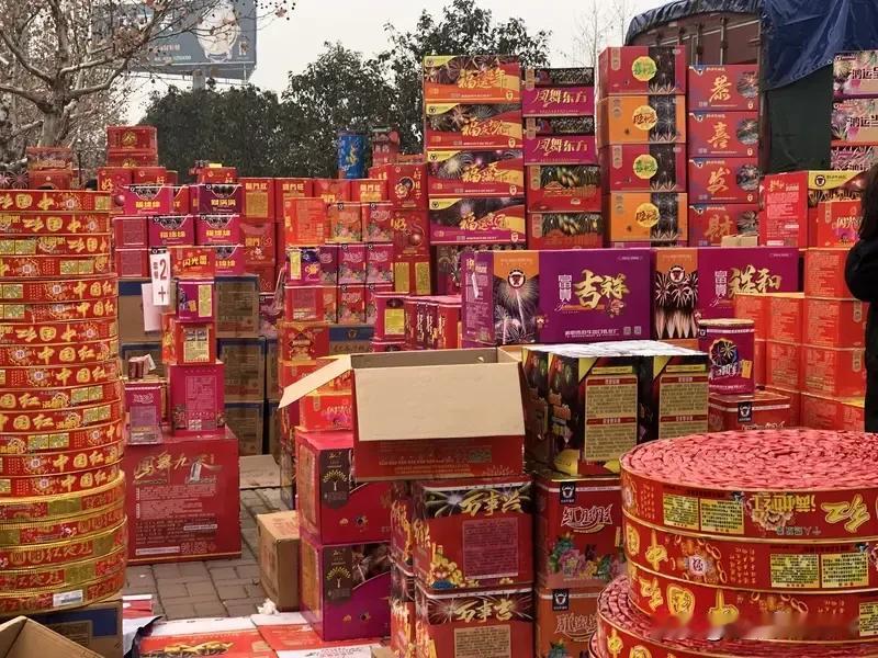 世纪难题:就买一挂鞭，怎么运回家？

我们老祖宗累死也不会想到，现代人竟然遇到了