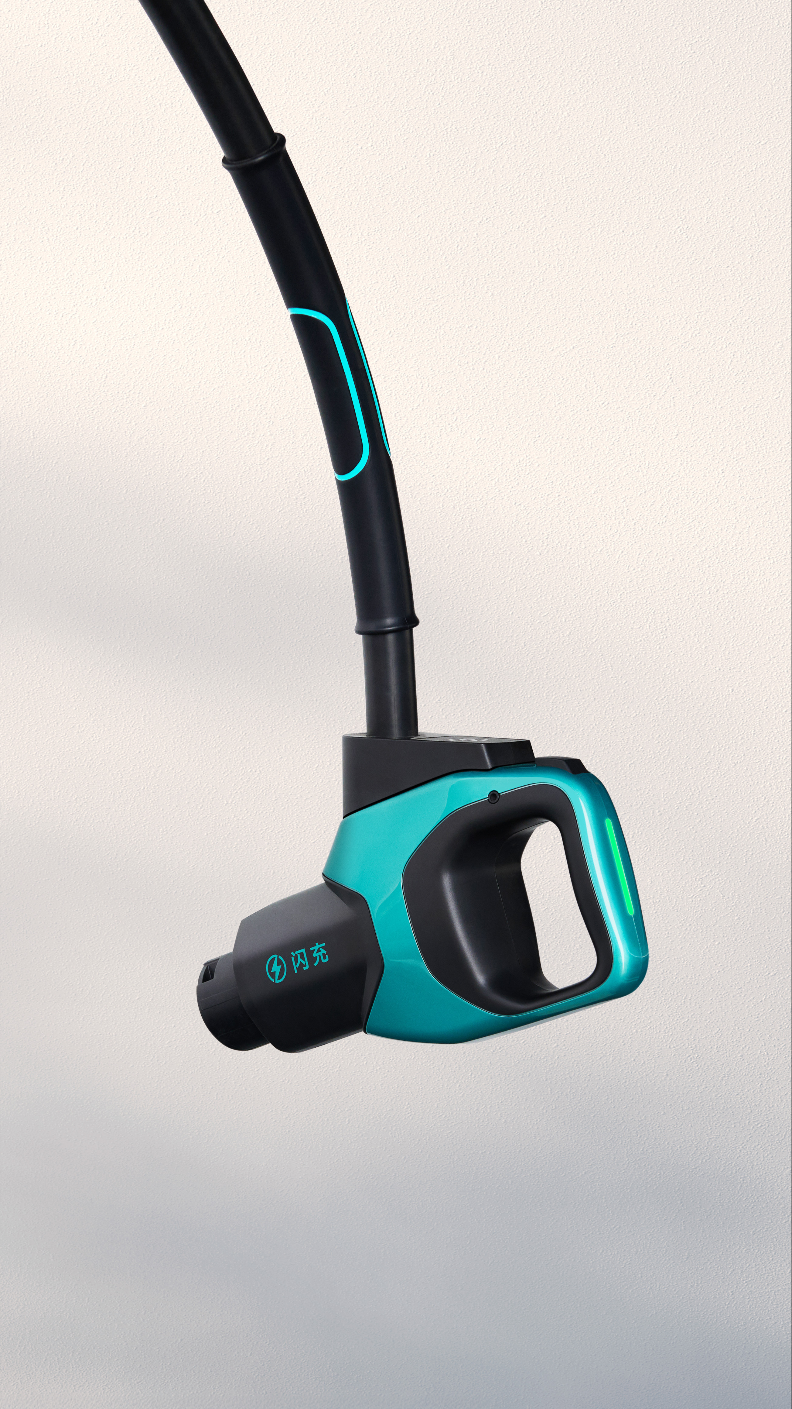 比亚迪还是那个“一鸣惊人”的品牌，第二代刀片电池和闪充技术发布以后实现了“常温充