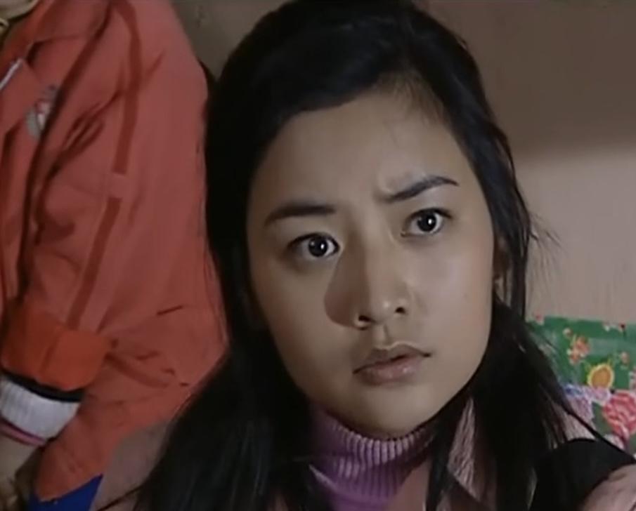 电视剧《阿霞》中扮演阿霞的这个女演员，当时剧播完也算是红了，可是后来为啥没啥出圈