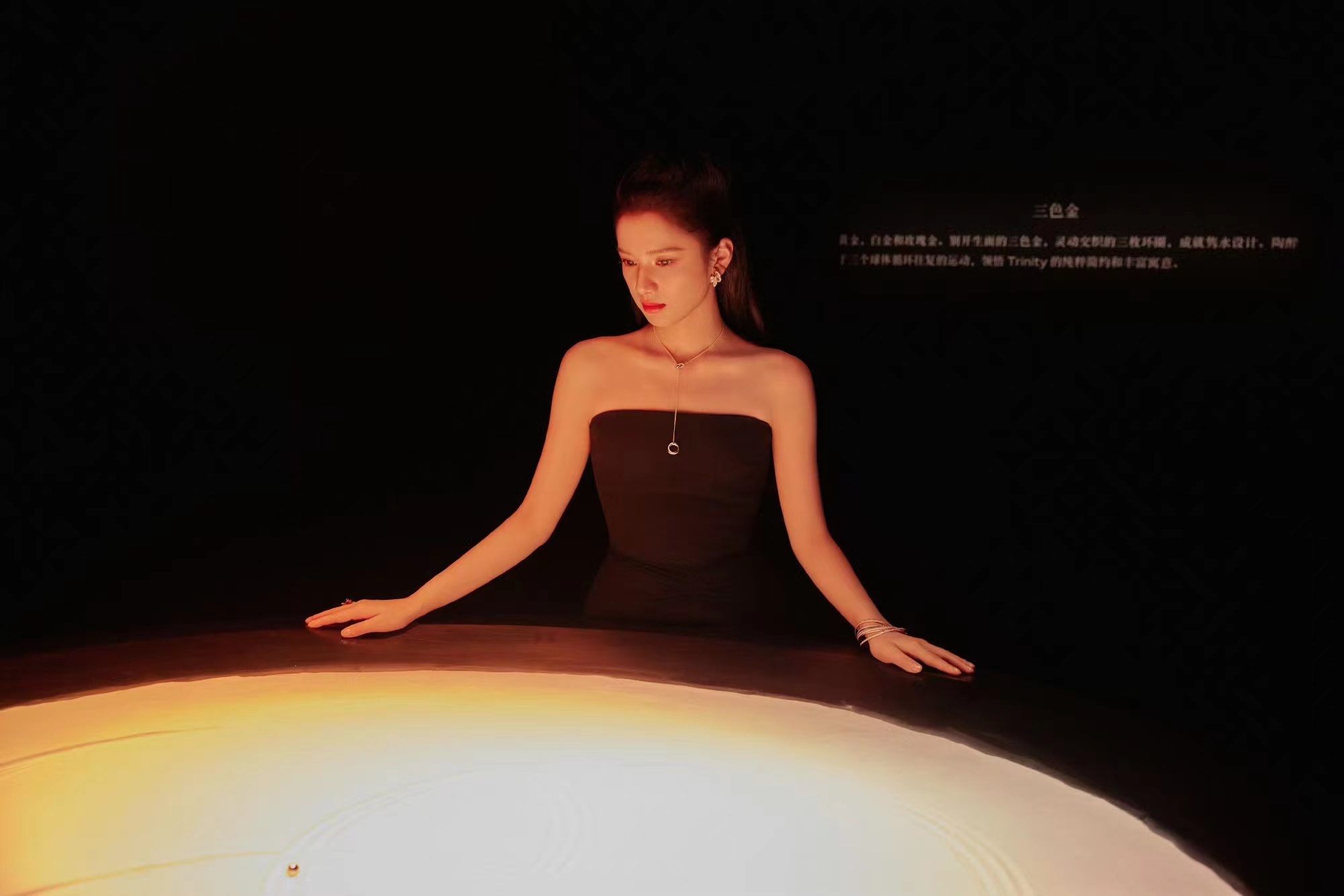 #张婧仪工作室发图##张婧仪高级脸#张婧仪高级脸，哇塞哇塞 ​​​
