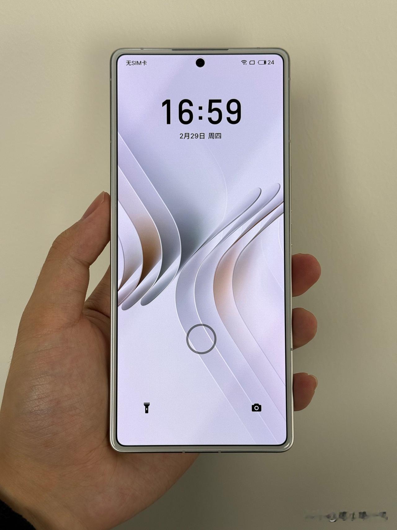 好消息：魅族 21 Pro 并没有网传的那么贵...
坏消息：也并没有便宜到哪里