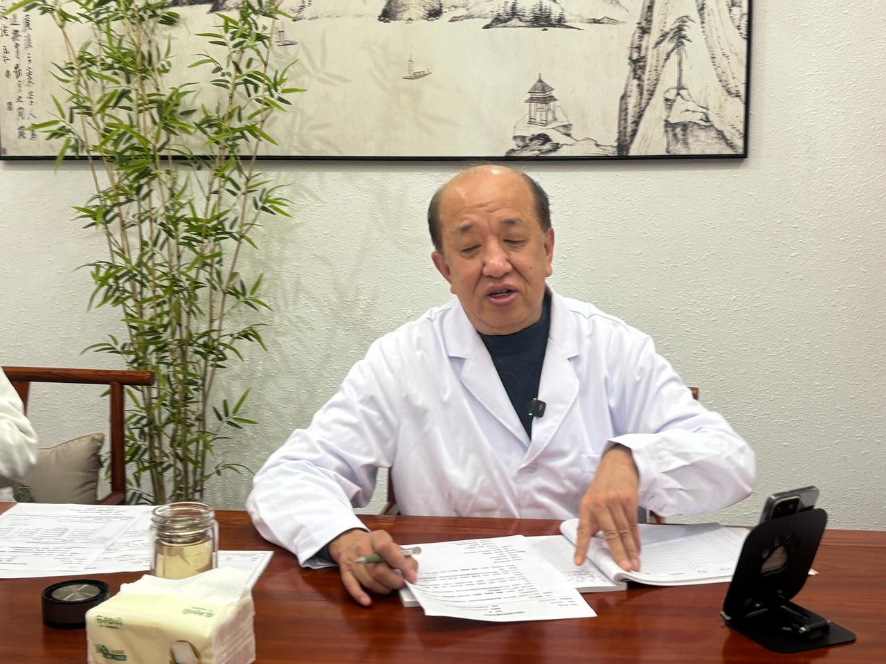 抽动症必看10大问题，家长收藏好，少走弯路

各位抽动症孩子的家长注意了！无论你