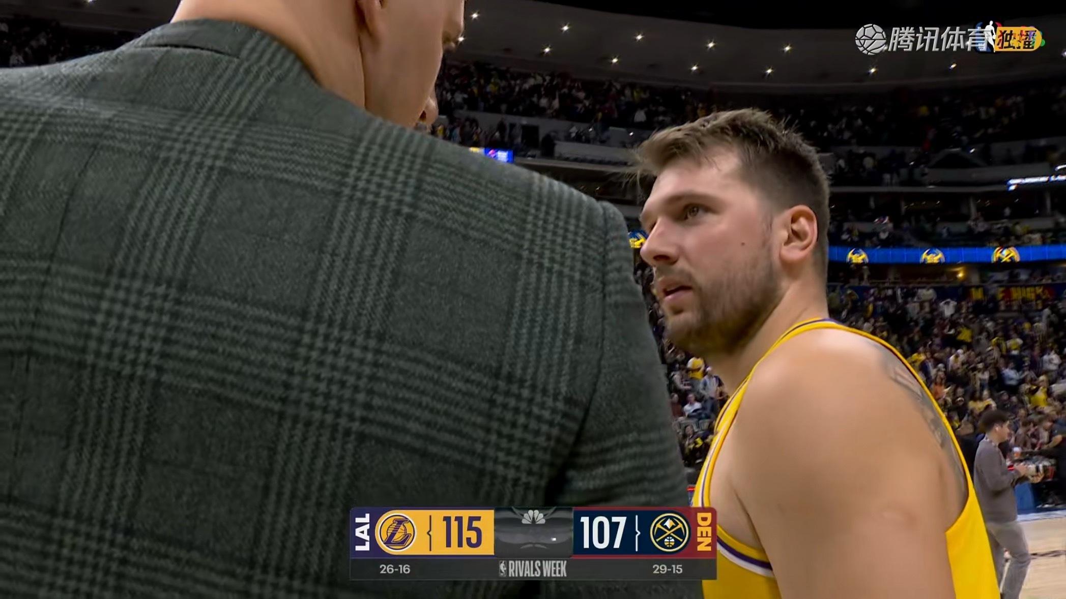 湖人客场大比分逆转掘金八连客开了一个好头！！湖人vs掘金