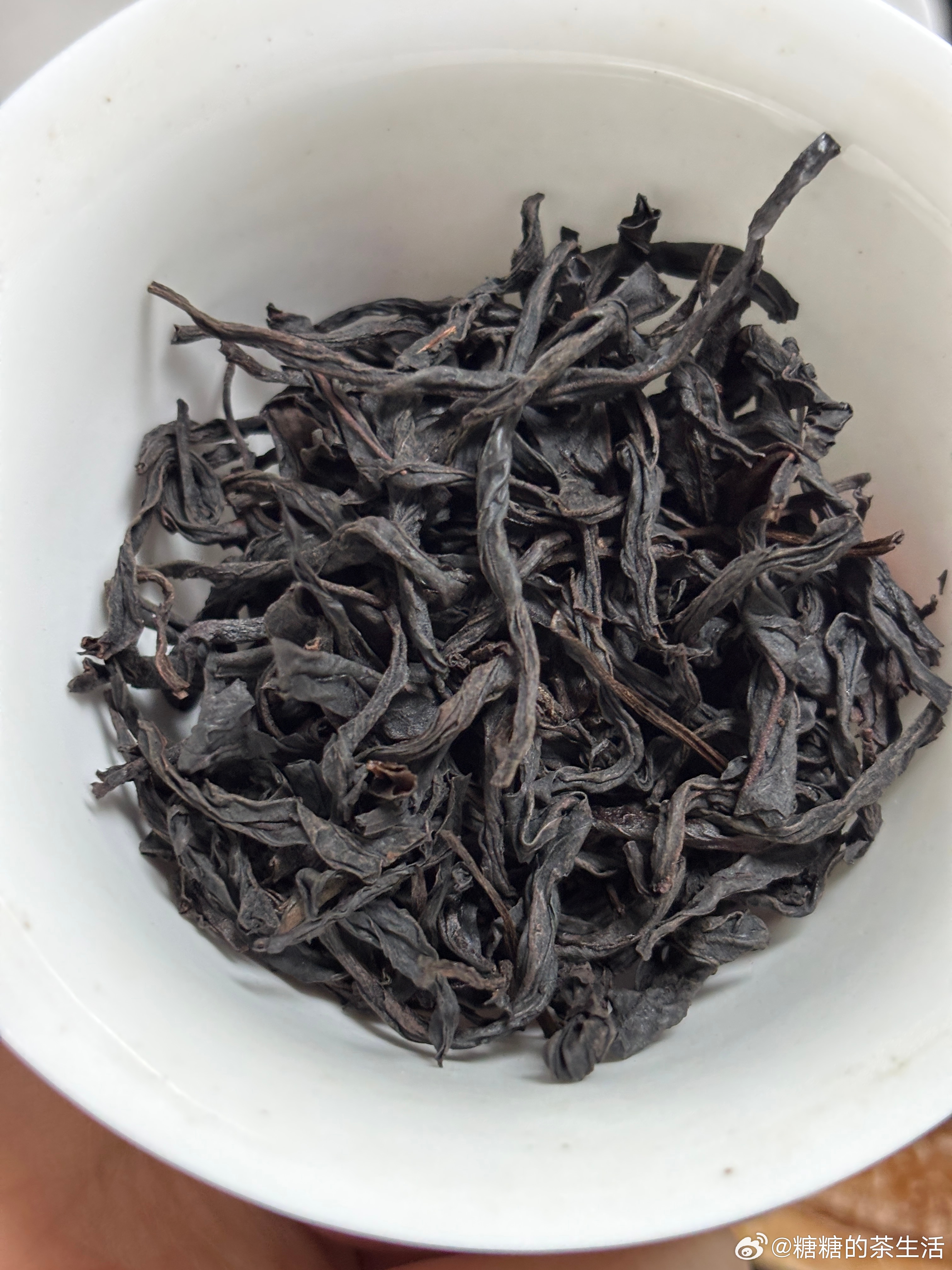 周六，闻着花香喝着水仙 