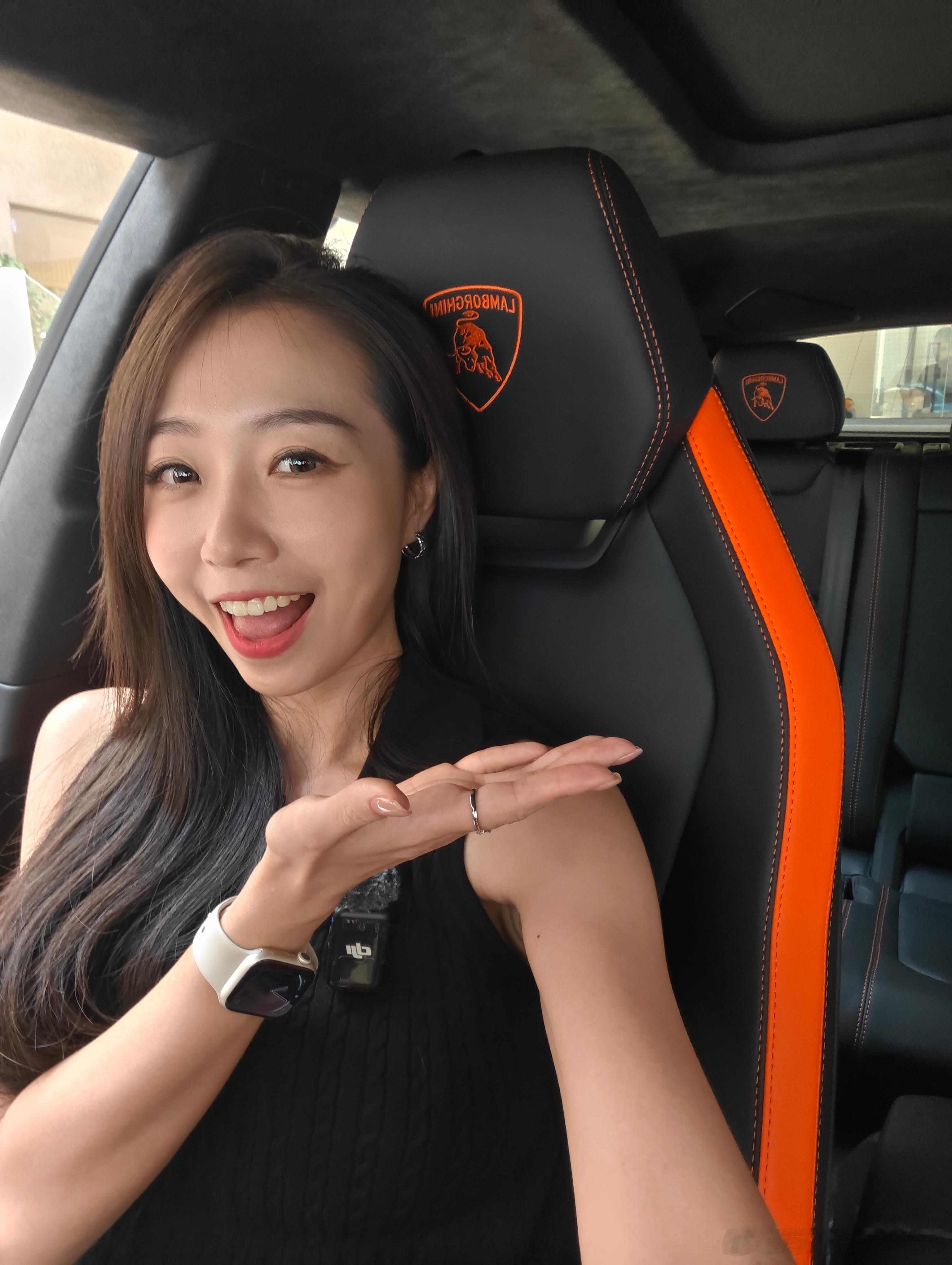 朋友们！！！！！！借车不易这次一定[大哭]​我终于试到我的终极梦想之车了🐂汽车