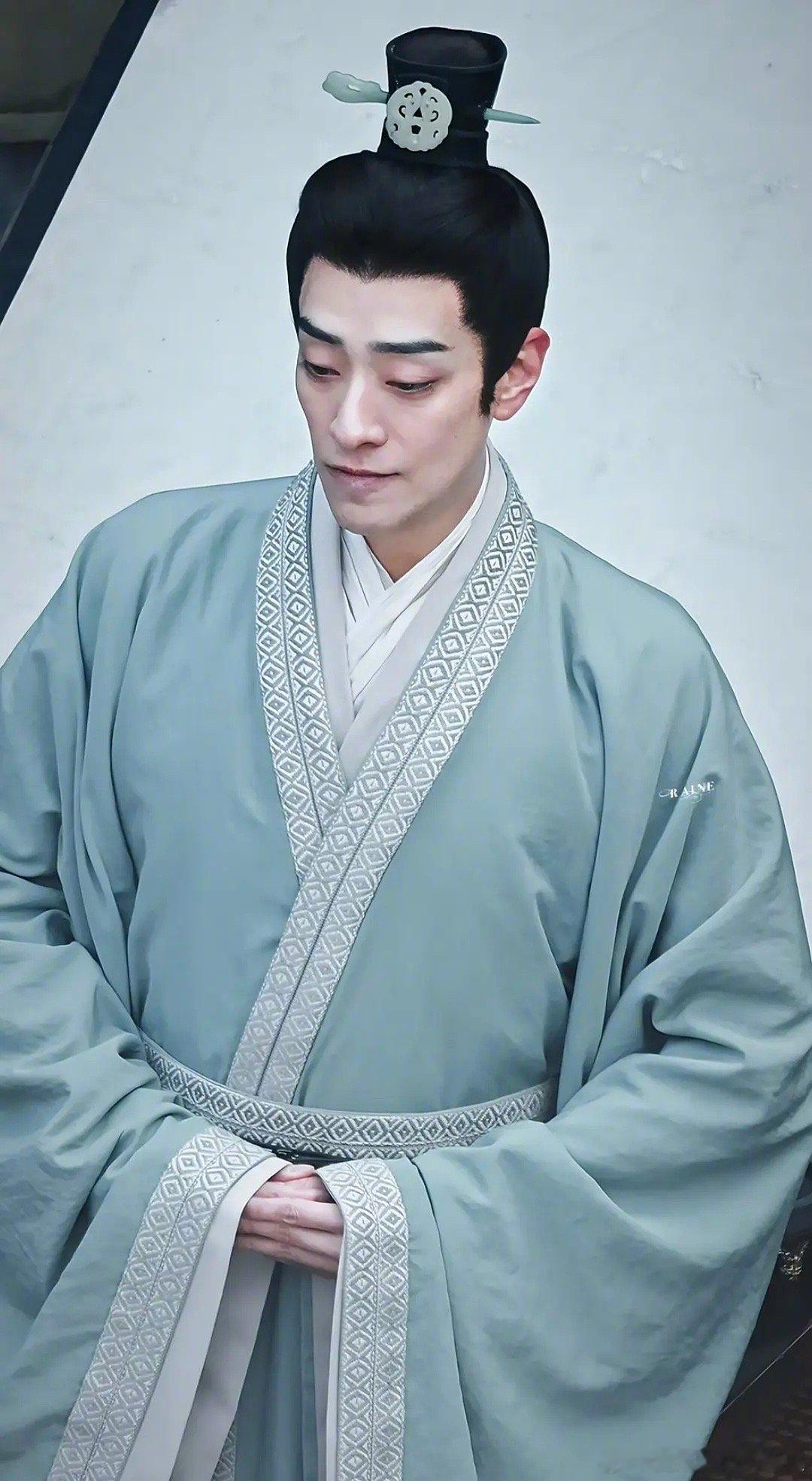 他算天选古人吗？ 