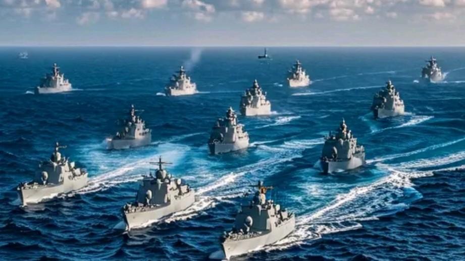 近期有多家外媒所谓中国在东海集结上百艘军舰的报道，这些外媒往往存在夸大或误导成分