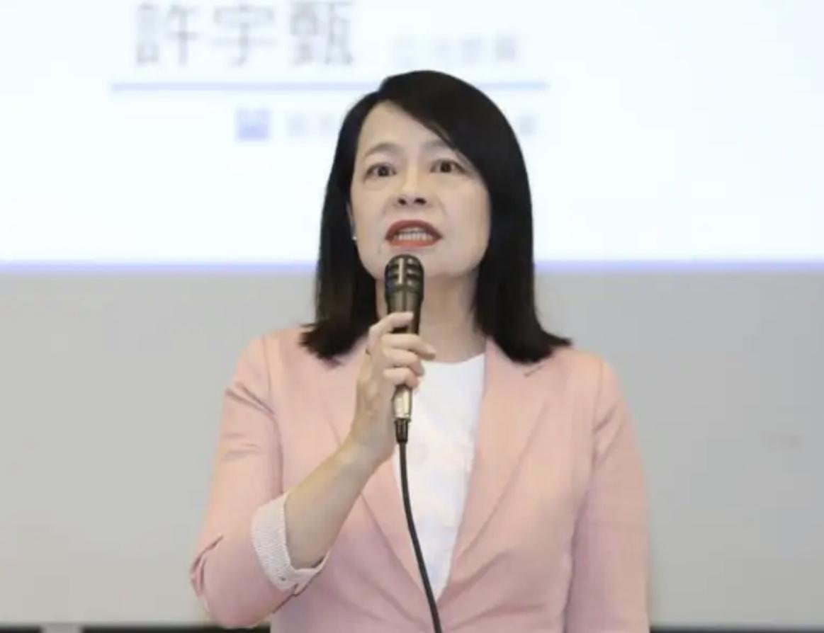 （25日）今天全台放假，但民进党当局却把台湾光复80周年过成了