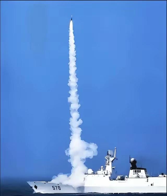 巴基斯坦又成功实证了中国武器的威力！1月10号，巴基斯坦在阿拉伯海北部垂直发射猎