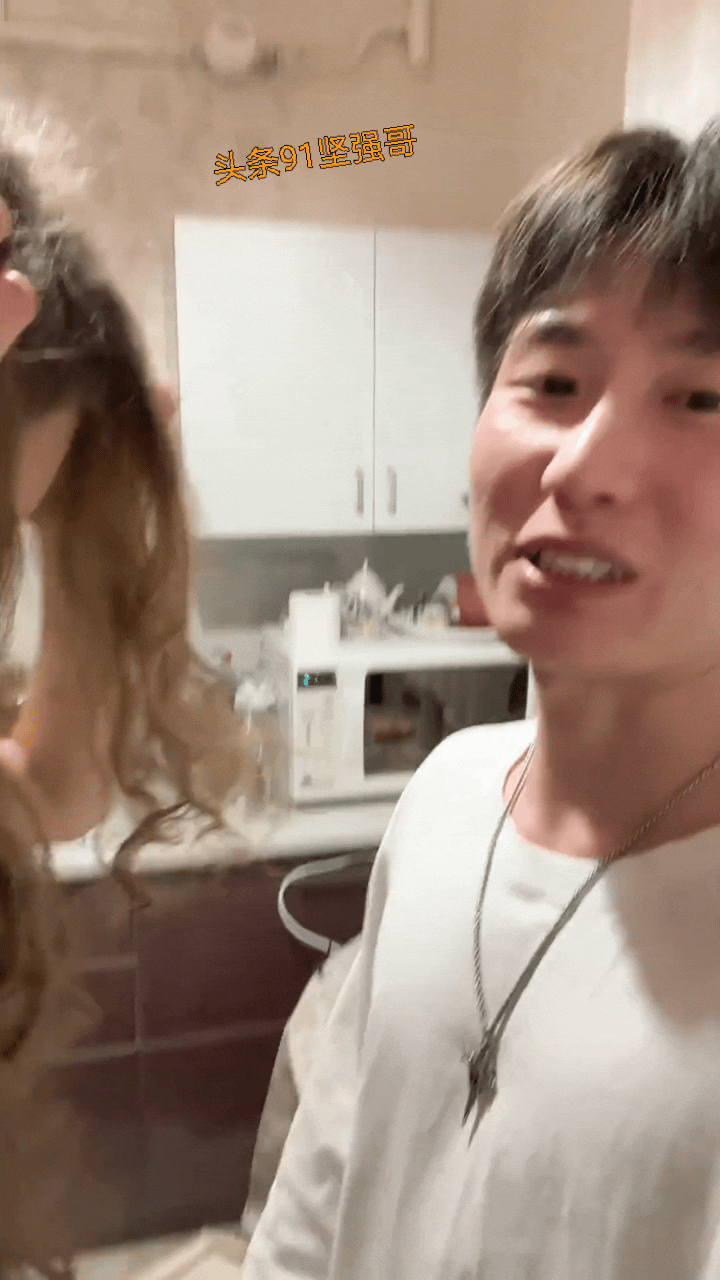 和1米79的俄罗斯女模特谈恋爱是什么感觉？