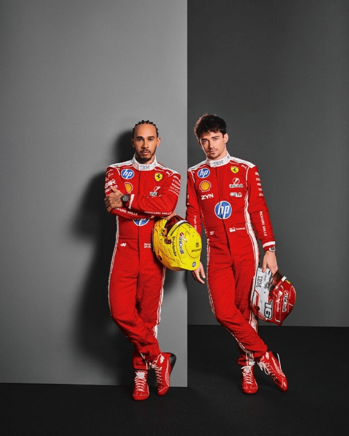 红白搭配，法拉利车队发布2026赛季F1赛车服