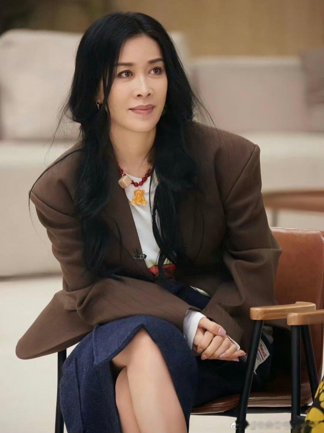 #那英拿下第一直奔芒果夜彩排# 那姐不负众望，终于拿下了第一名，本应该好好庆祝，