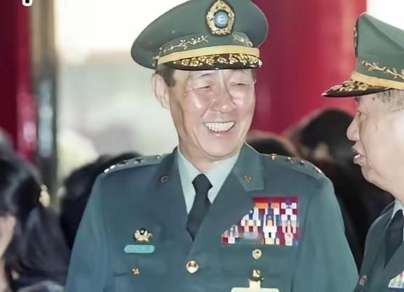 台军一级上将曾下令死守台海，但为回安徽老家探亲祭祖，主动辞去一级上将终身职职位！