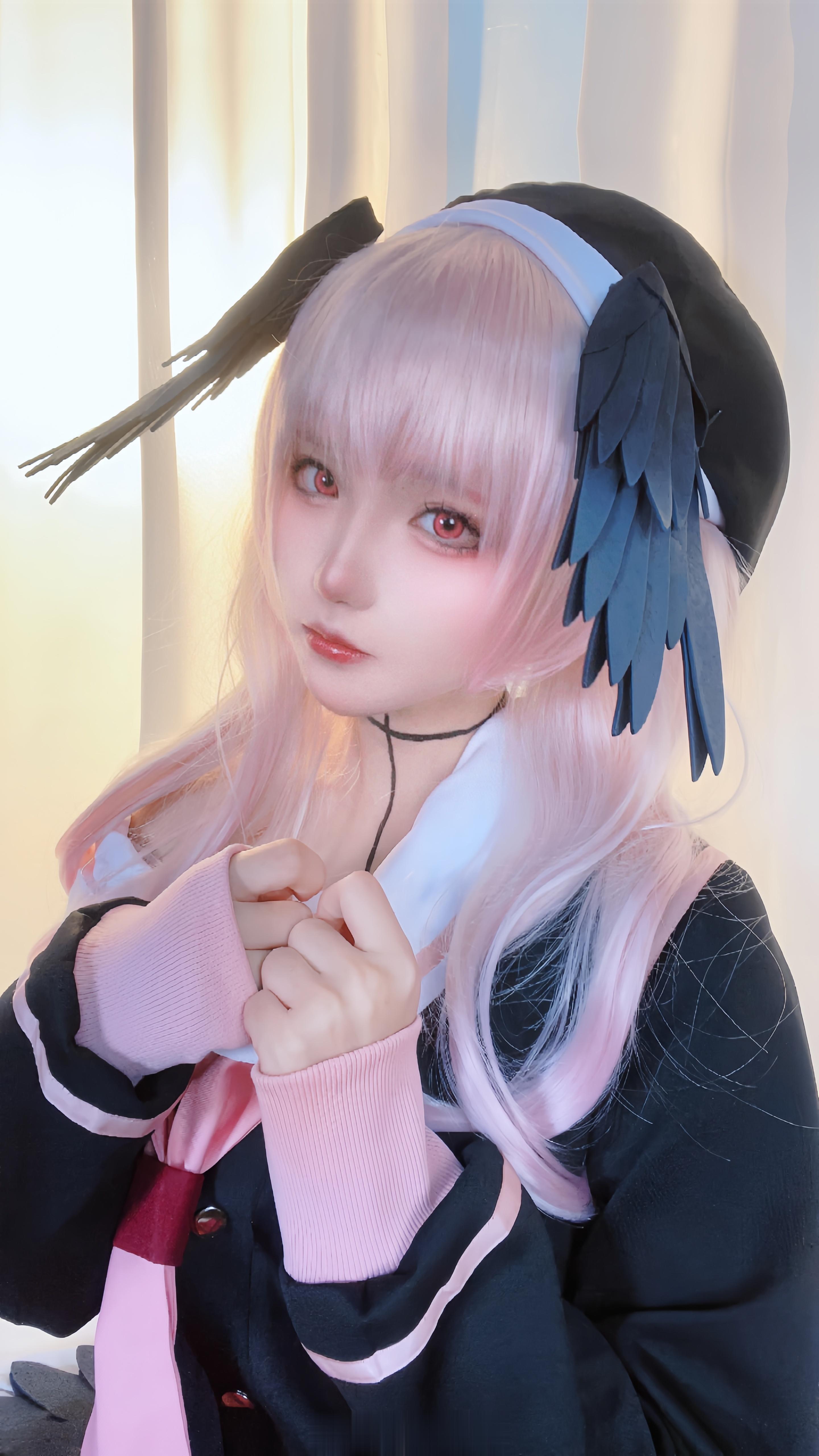 #蔚蓝档案[超话]##下江小春#    这上海也太冷了，棚子都没人拍照了 ​​​