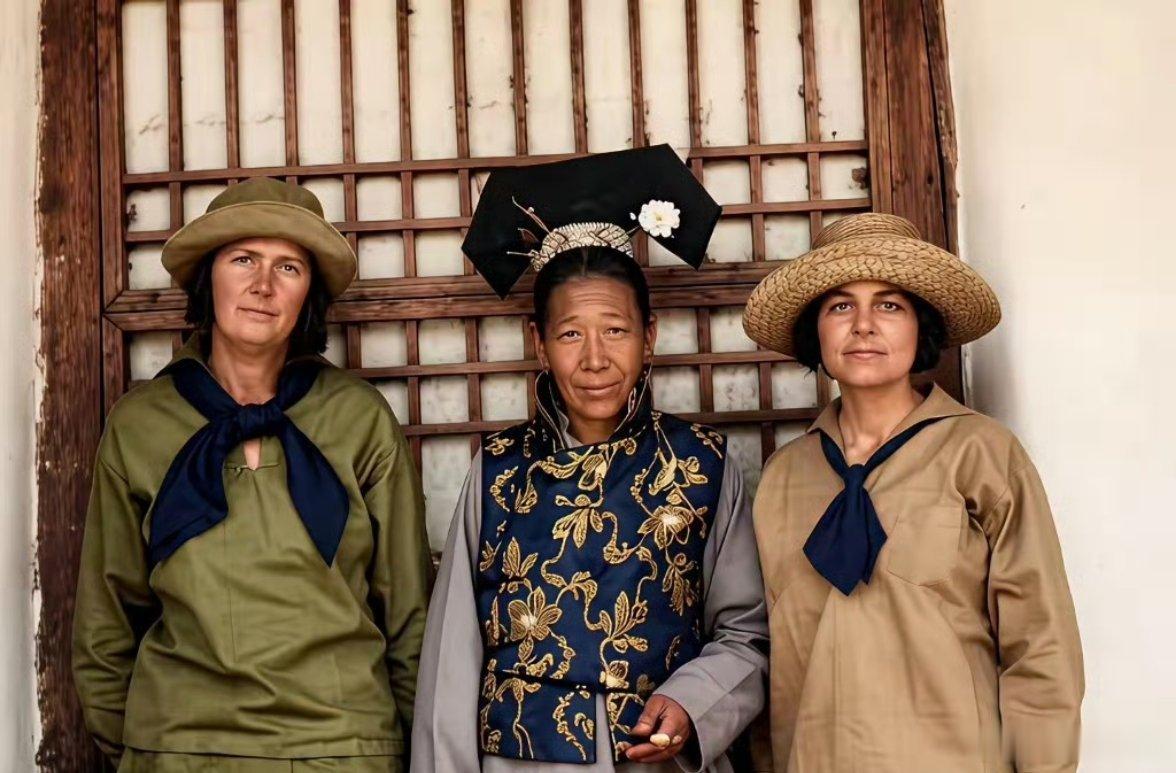 影视剧太能骗了，原来满清妃子娘娘都是这样的！ 