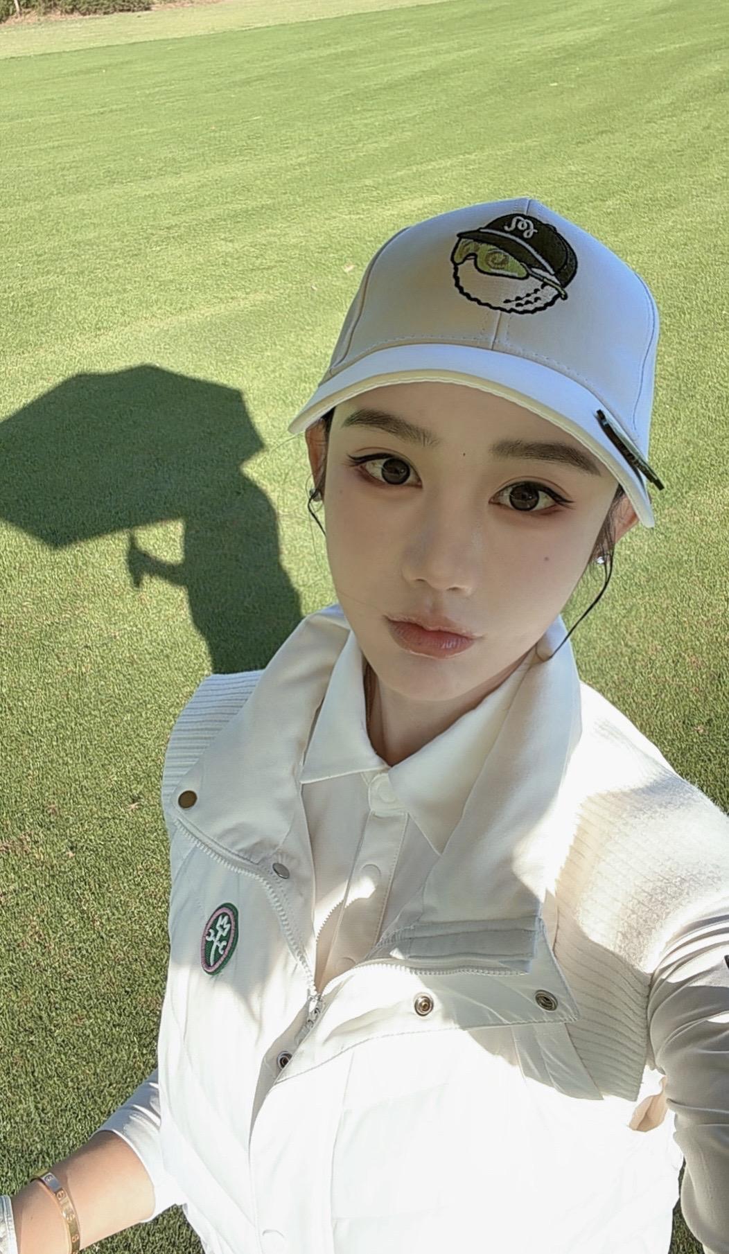 不回你消息，不是我高冷，是我手冷🥶