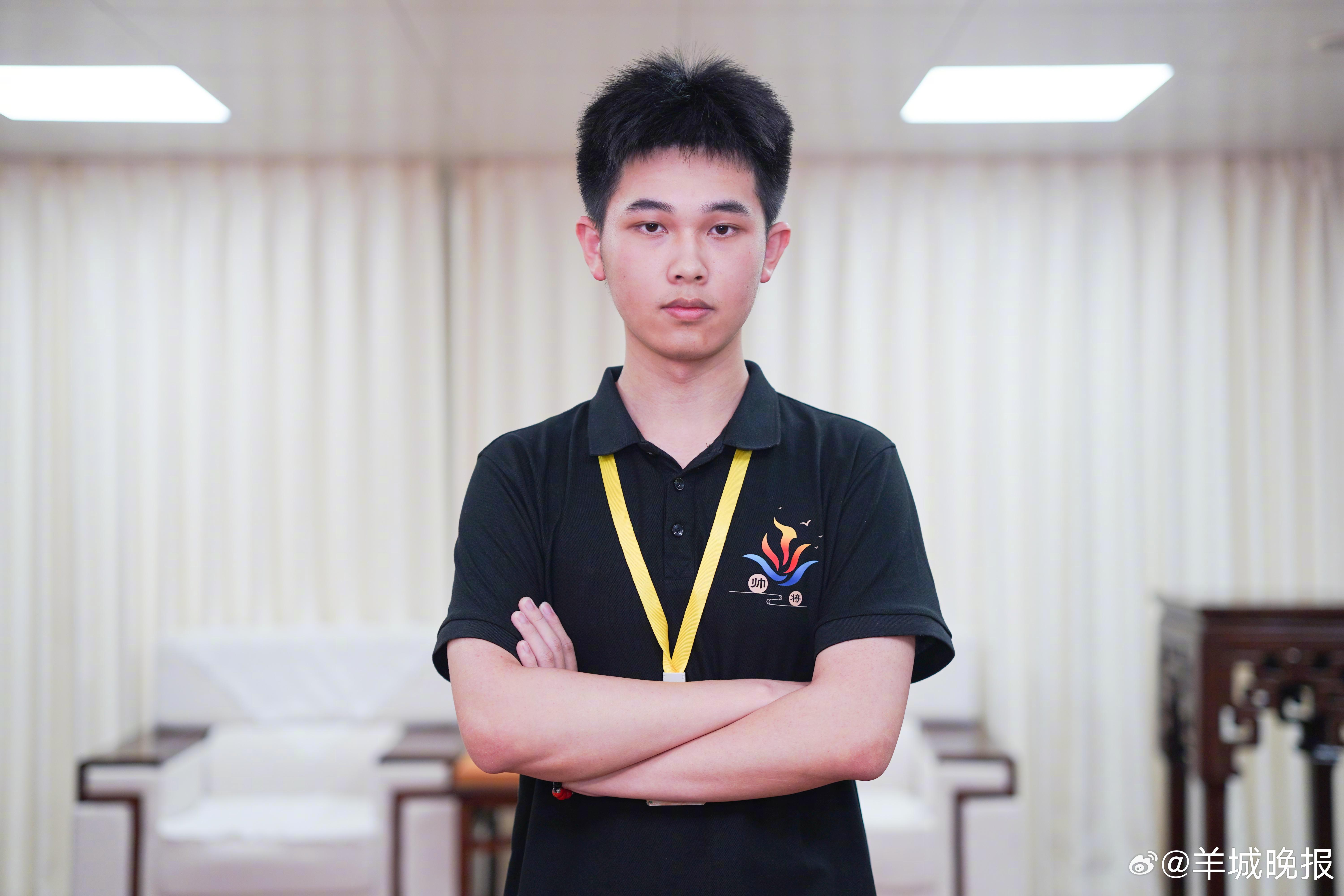 【#19岁棋坛新星莫梓健闯进五羊杯决赛# ，#看00后如何棋开得胜#】#第31届