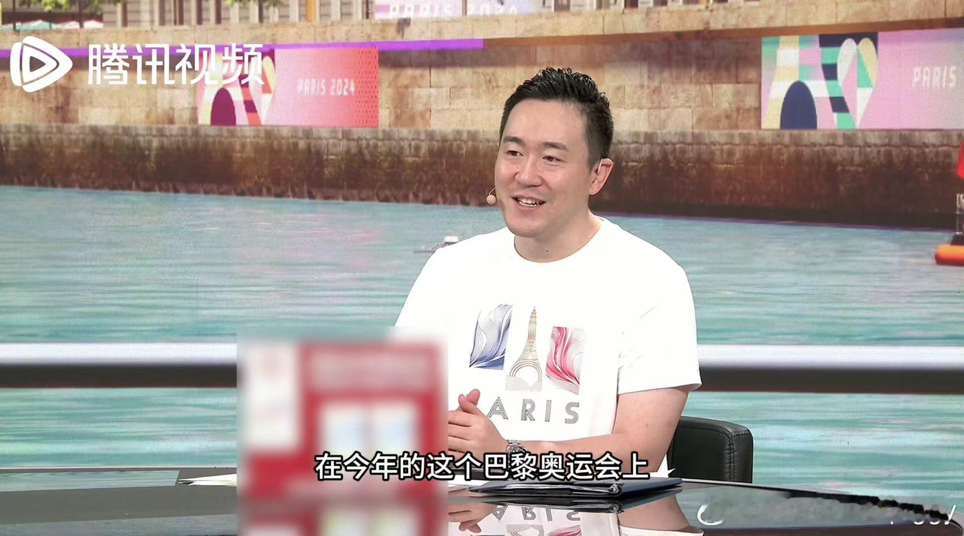 #巴黎赛场上的浪漫时刻# 今年女队的成绩也都非常出色，不管是乒乓球还是羽毛球或是