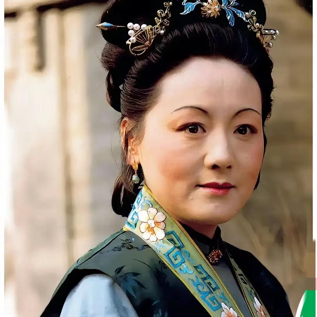 邓婕哀痛发文悼念孙彩虹，87版红楼梦再添遗憾
 
邓婕，哀痛难忍！1月22日，一