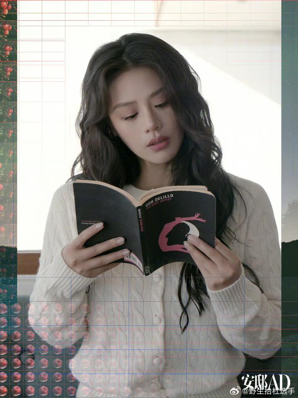 史铁生曾开导过14岁的马思纯 史铁生 马思纯，天呐，印象中史铁生还是和余华踢球的