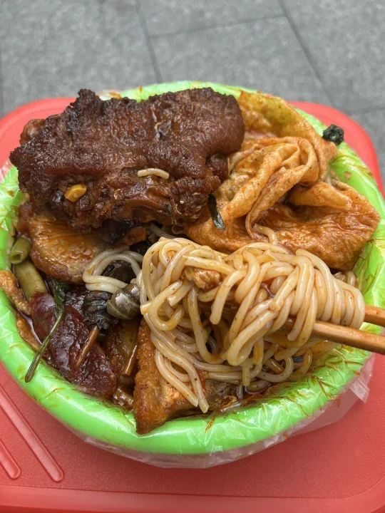 的确是长沙最好吃的螺蛳粉！！！