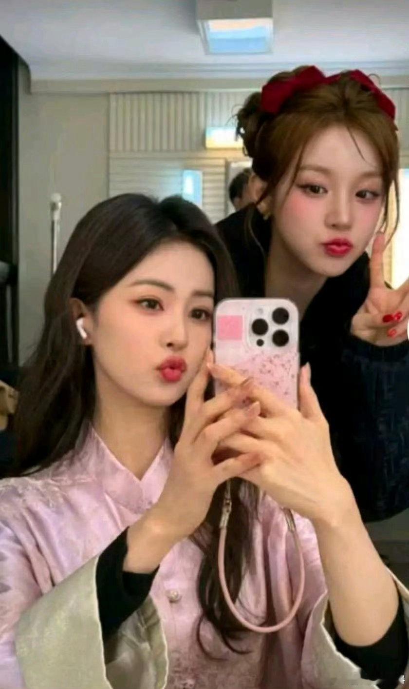 白鹿去看宋雨琦演唱会了白鹿去韩国看宋雨琦演唱会白鹿韩国 友谊万岁！白鹿专程赴韩支